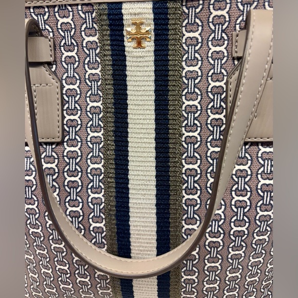 Tory Burch Gemini Link Canvas Tote Navy Stripe Crossbody Strap |Neutral Jacquard - Picture 3 of 8